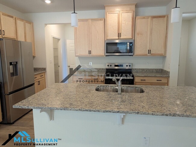Building Photo - 173 Cabernet Dr