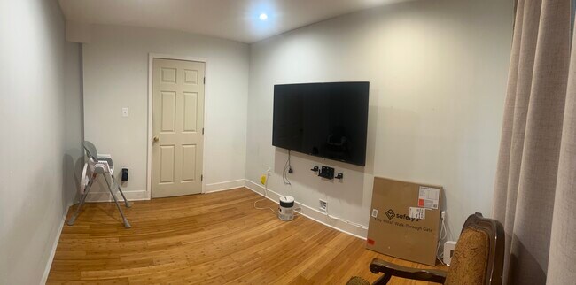 Foto del edificio - 8226 Castlebury Ter