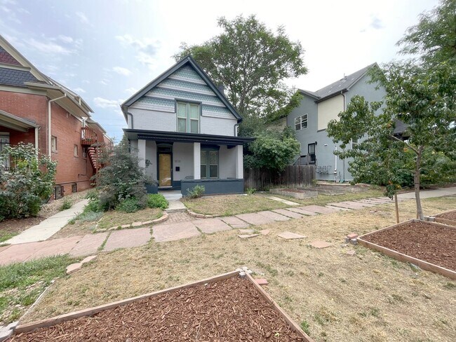Building Photo - IMPROVED PRICE!!!!!! City Park 4 bedroom G...