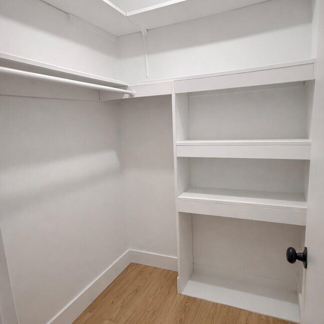 Foto del edificio - 1142 NE 4th Ave