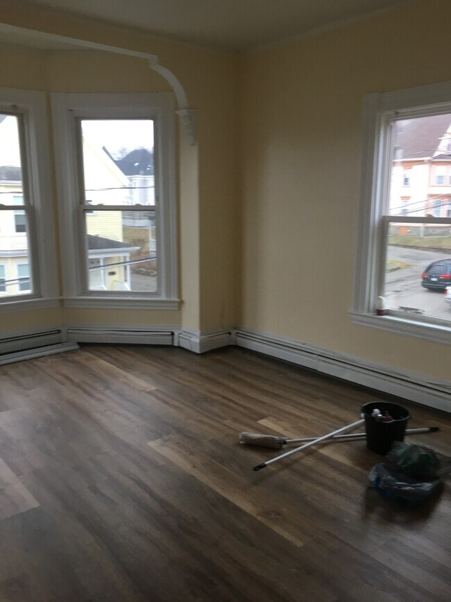 Living room - 149 Nilsson St
