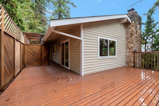 Foto del edificio - CLICK "REQUEST A TOUR" NOW!