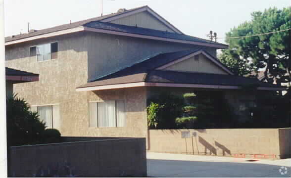 Primary Photo - 16021 S Denker Ave