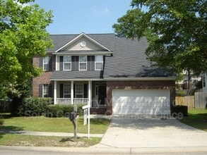 Building Photo - 8 Ridge Pond Dr