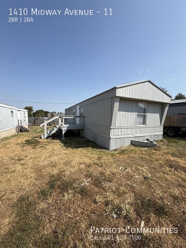 Building Photo - 1410 Midway Ave