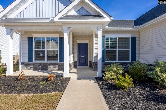 Building Photo - 741 Spring Cress Dr