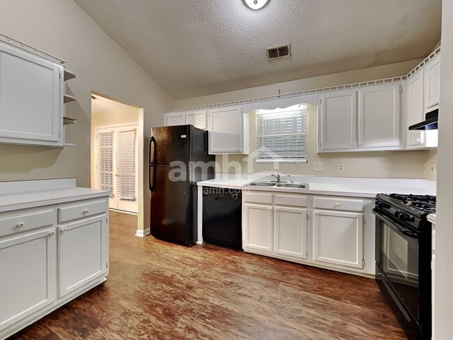 Foto del edificio - 4845 Chasestone Ct