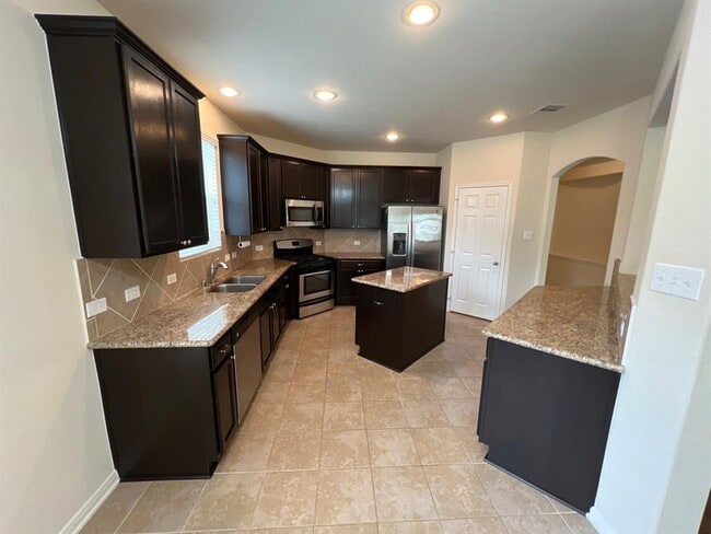 Building Photo - 1038 Bay Sky Way