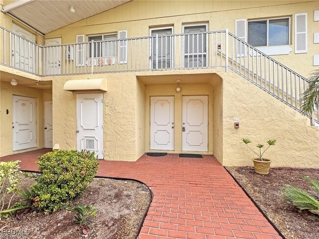 Foto del edificio - 8141 Country Rd