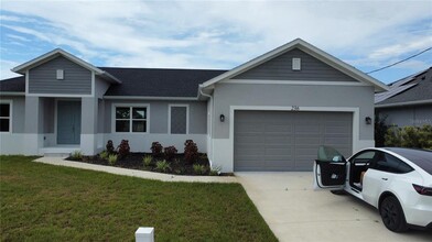 Building Photo - 236 Long Meadow Ln S