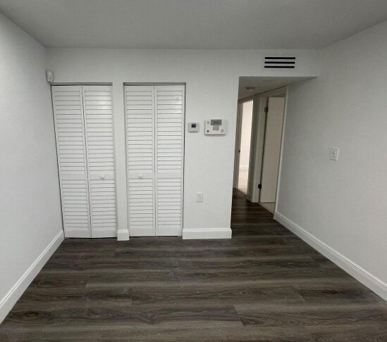 Foto del edificio - 7012 NW 179th St