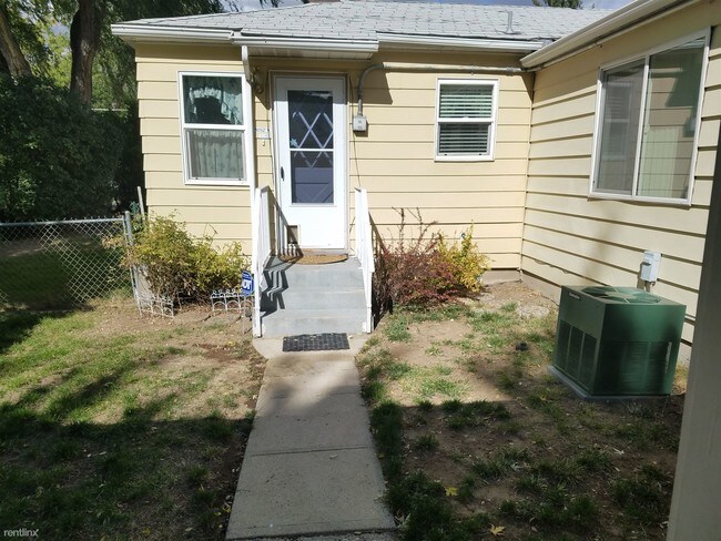 Foto del edificio - 5519 W Grover St