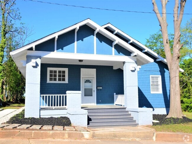 Building Photo - 240 Hydrick St