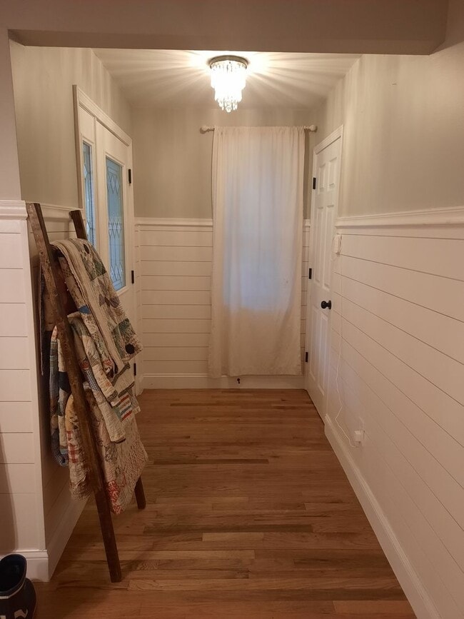 Building Photo - $2,500 - 4 Bedroom, 2 Bathroom Unfurnished Home in the Balsam Community