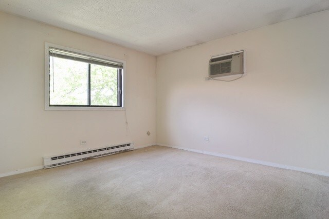 Building Photo - 110 Klein Creek Ct