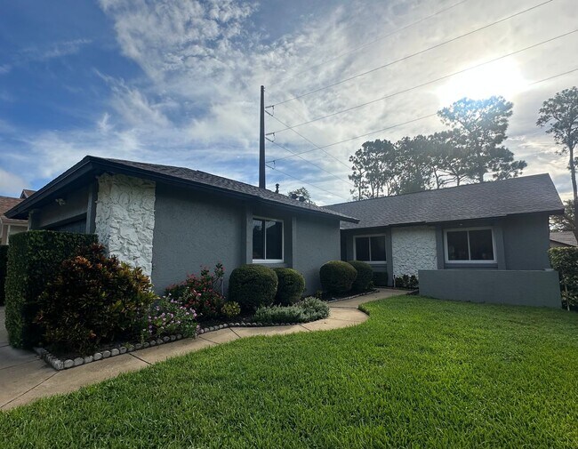 Foto del edificio - 3 Bedroom Home in Altamonte Springs!