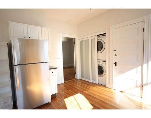 Building Photo - 61 Marlboro St
