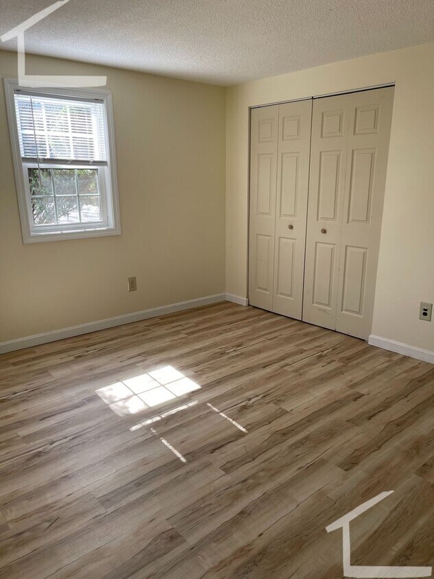 6 Old Colony Ln Unit 4, Arlington, MA 02476 Condo for Rent in