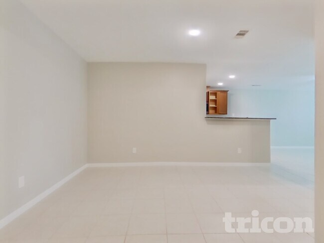 Foto del edificio - 540 Red Dusk Paint Dr