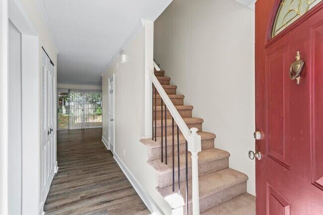 Foto del edificio - 1836 Cumberland Valley Pl SE