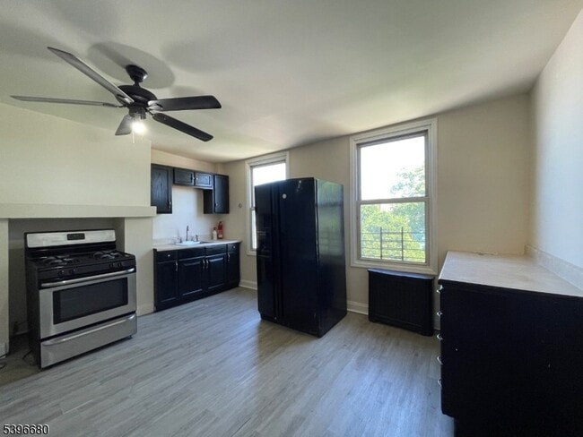 Photo - 115 Park Ave Apartment