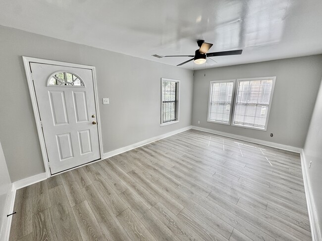 Building Photo - 2708 Filmore Ave