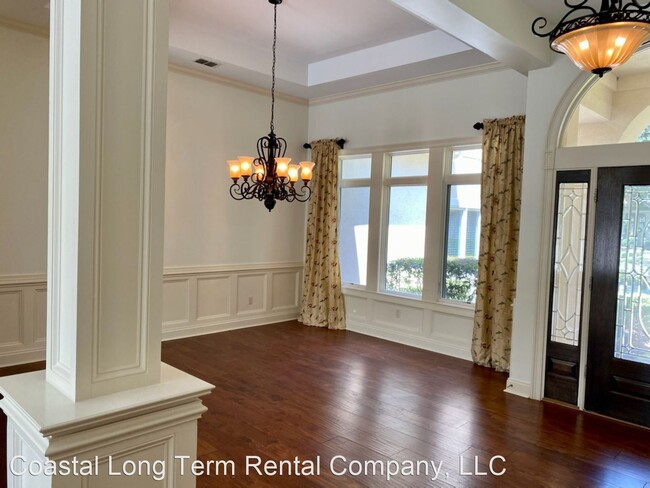Building Photo - 4 br, 4.5 bath House - 107 Wedgefield Drive