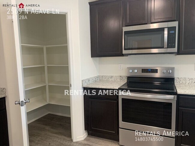 Building Photo - 2569 N Agave Ln