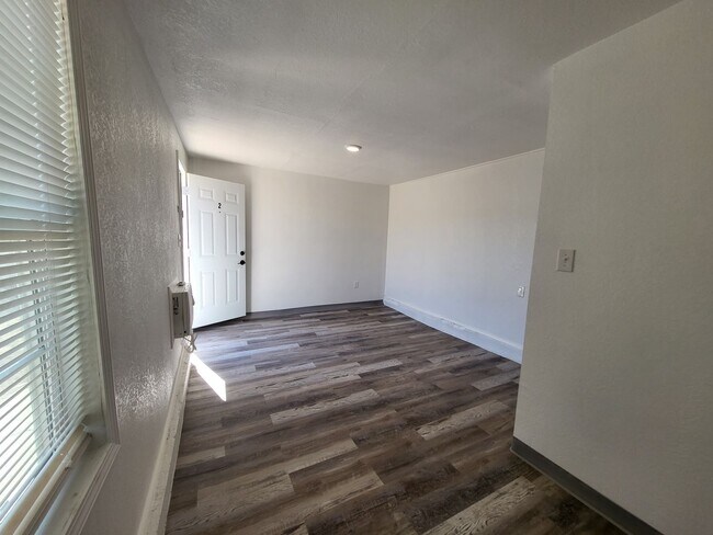 Foto del edificio - 82 N Louisiana St