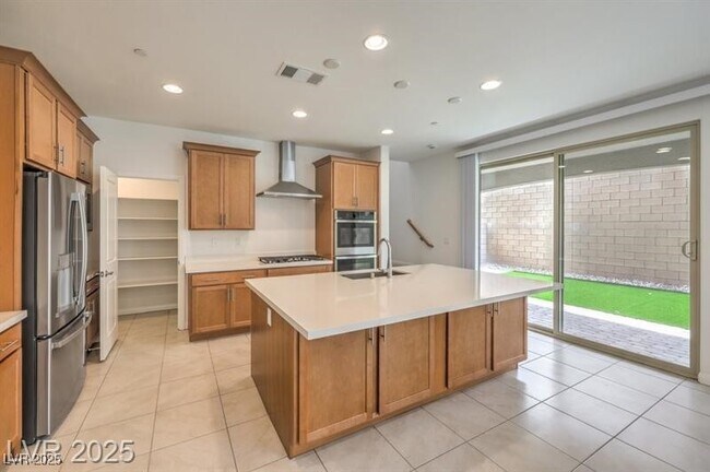 Building Photo - 89 Oratorio Dr