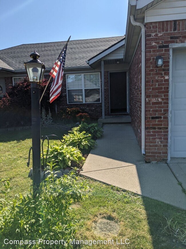 Building Photo - 2 br, 2 bath House - 2125 Galaxy Dr