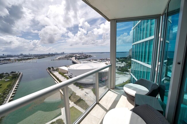 Building Photo - 888 Biscayne Blvd