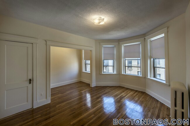Building Photo - 1160 Commonwealth Ave