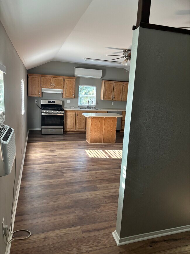 Foto del edificio - 1042 5th St