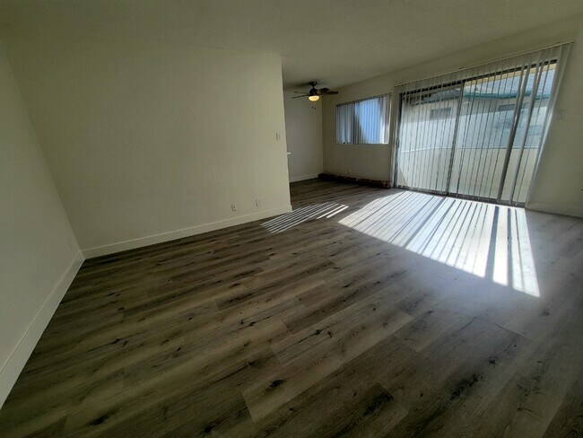 Building Photo - 18020 Burbank Blvd