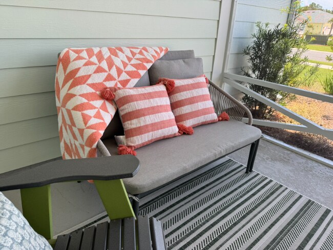Foto del edificio - 8515 Hammock Ln