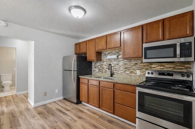Photo - 3341 E Fountain Blvd Apartment