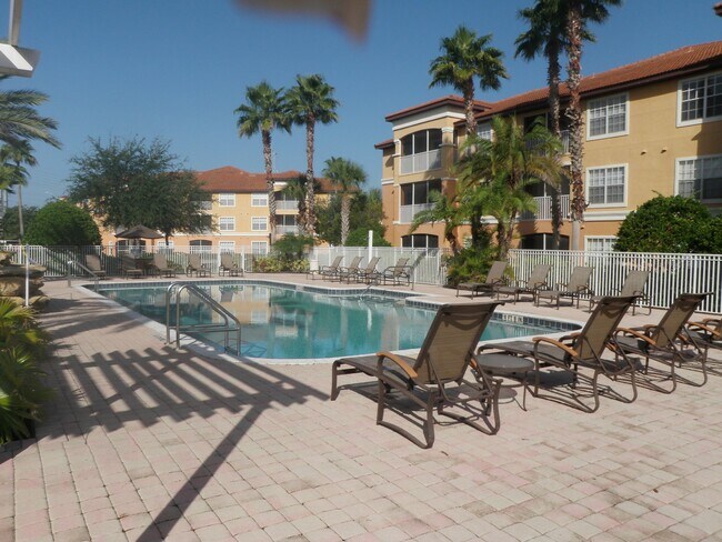 Foto del edificio - 5483 Vineland Rd