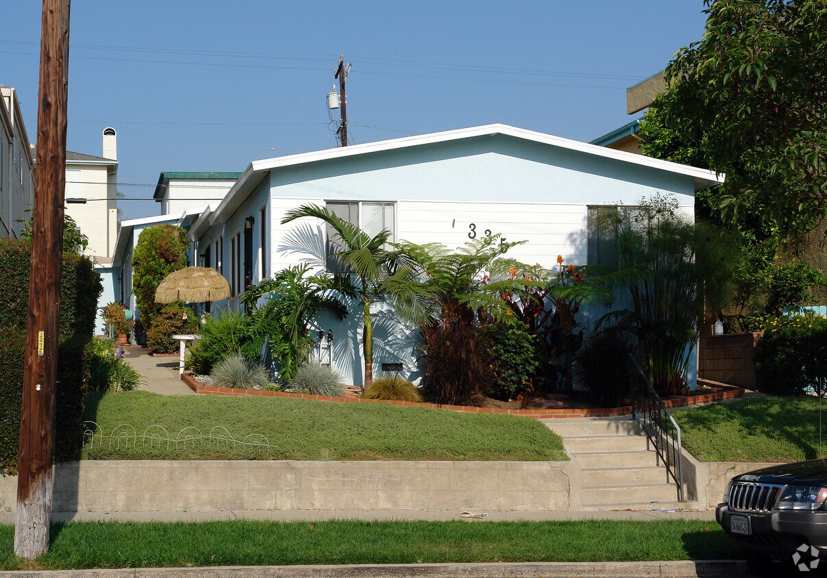 Foto principal - 335 Concord St
