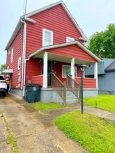 Building Photo - 1304 Kellogg Ave