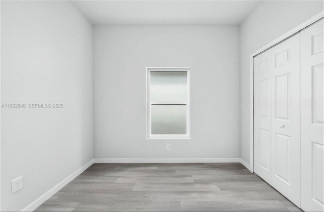 Foto del edificio - 1483 Las Villas Blvd