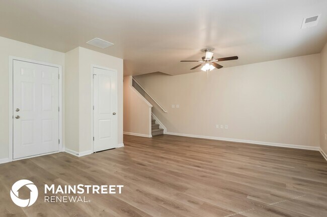 Building Photo - 20 Sloane Ct