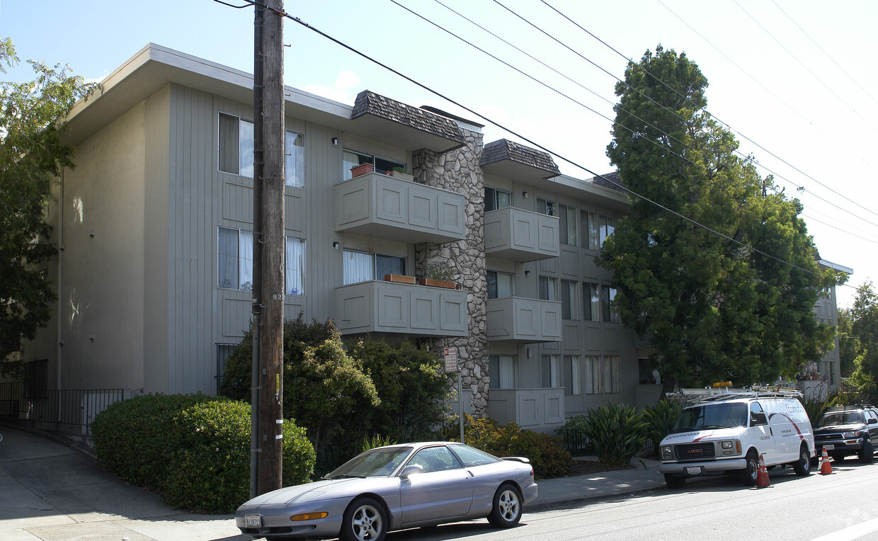 Building Photo - 360 Monte Vista Ave