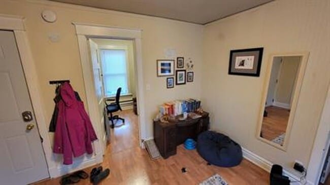 Foto del edificio - 617 E 8th St