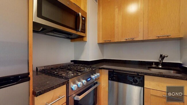 Foto del edificio - 236 E 36th St
