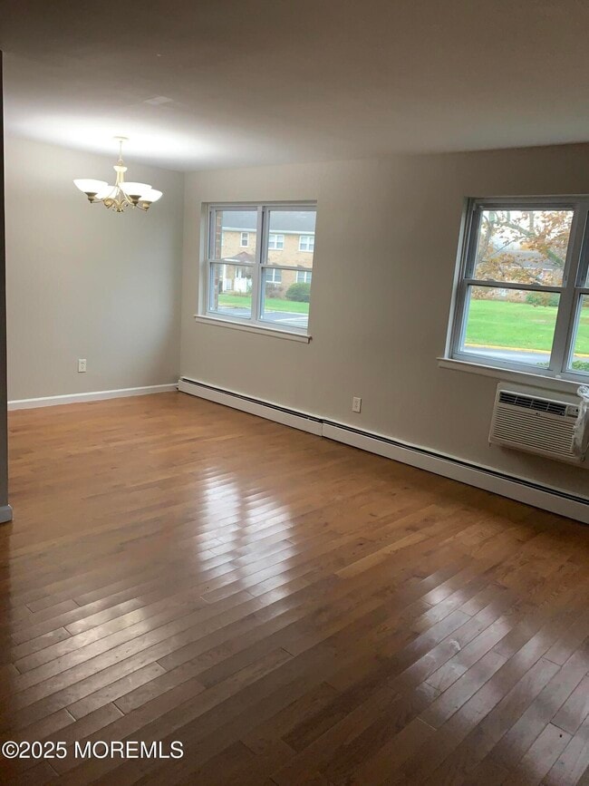 Foto del edificio - 32 Manchester Ct