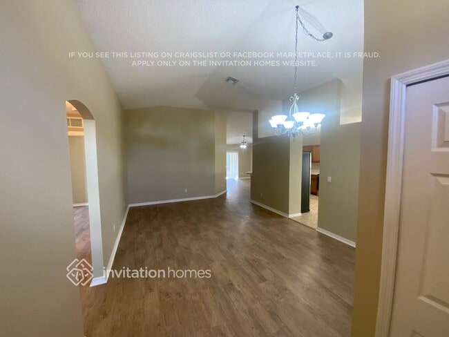 Foto del edificio - 214 Oak Branch Dr