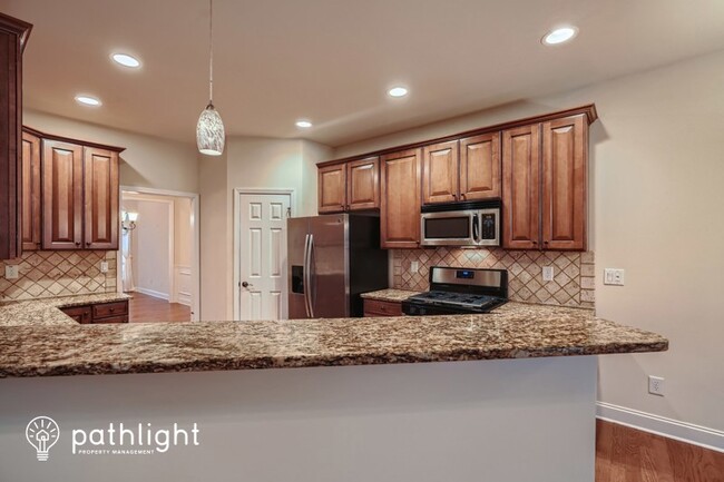 Foto del edificio - 2290 Hemrick Road, Cumming, GA, 30041