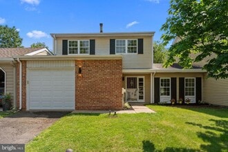 Building Photo - 203 Commonwealth Dr