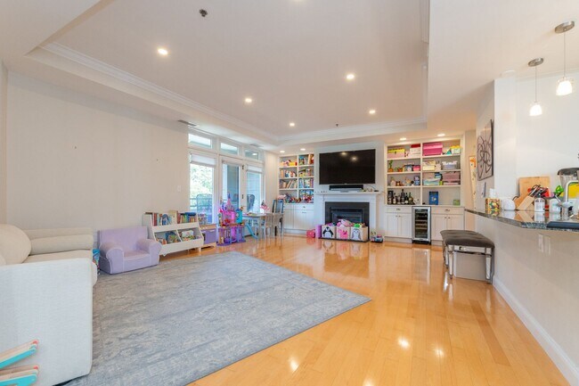 Foto del edificio - Charming 3 Bedroom-No Broker Fee